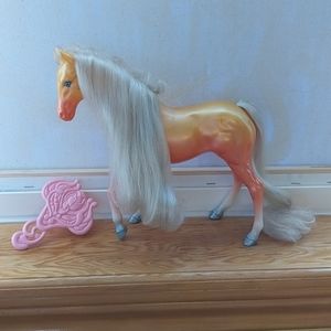 Vintage Fashion Star Fillies - Lani